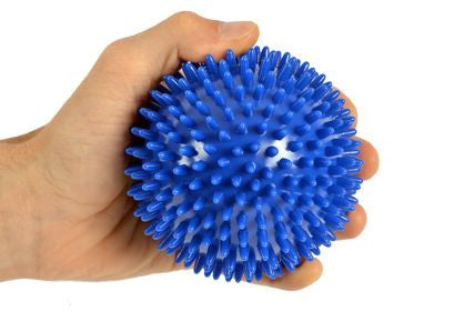 BOLA DE MASSAGEM C/PICOS 10CM AZUL
